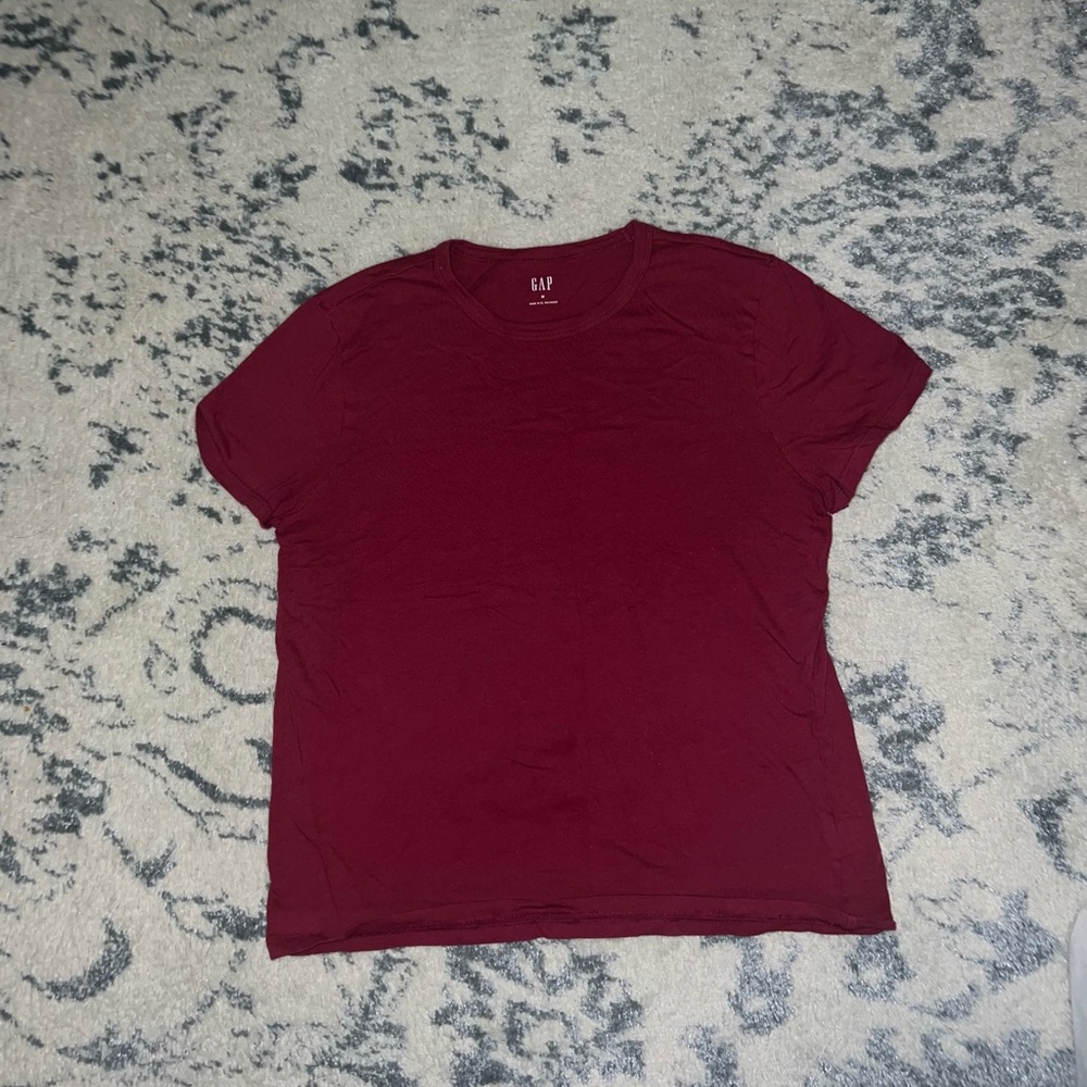 GAP Maroon T-Shirt